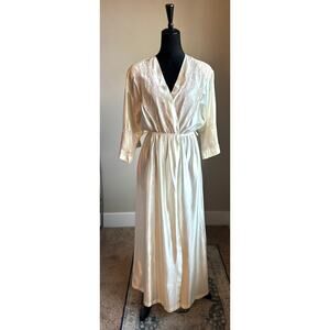 VINTAGE VAL MODE 70's Women's Cut Cream Lace Wrap Self Tie Robe Size Small